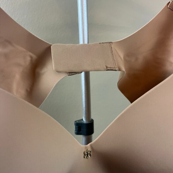 NWT Honeylove CloudEmbrace Wireless Contour T-Shirt Bra -  38B - Picture 2 of 6